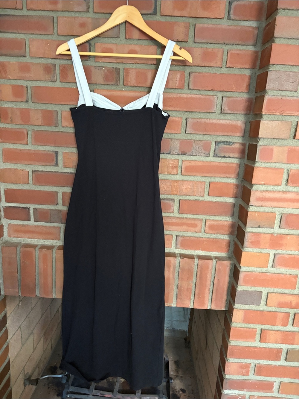 REFORMATION Nelle Black Knit Midi Dress Size Large - Picture 8 of 9
